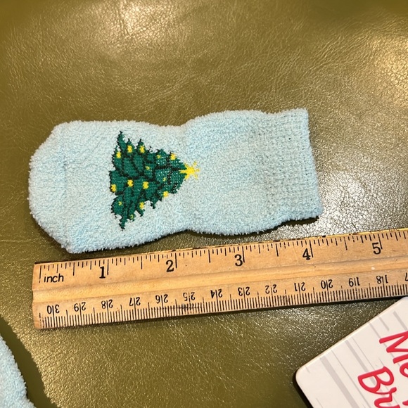 Christmas Tree Holiday Pet Socks - Picture 3 of 12